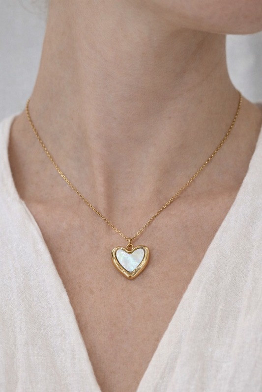 Collar Corazón Nácar
